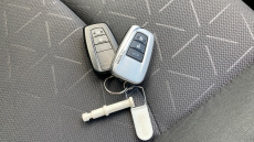 Toyota RAV4 2.5 VVT-i Hybrid Design 5dr CVT Hybrid Estate